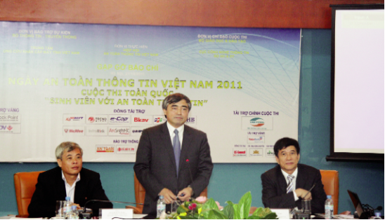 Tiến tới Ngày An toàn thông tin Việt  Nam 2011